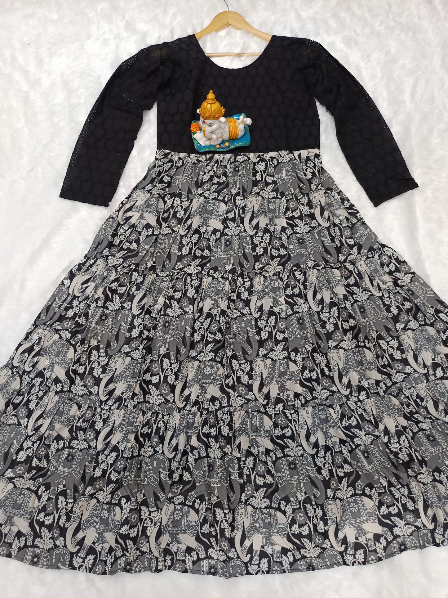 Trendy Hakoba Kalamkari Printed Gown (MAS_MC_1065_Black)