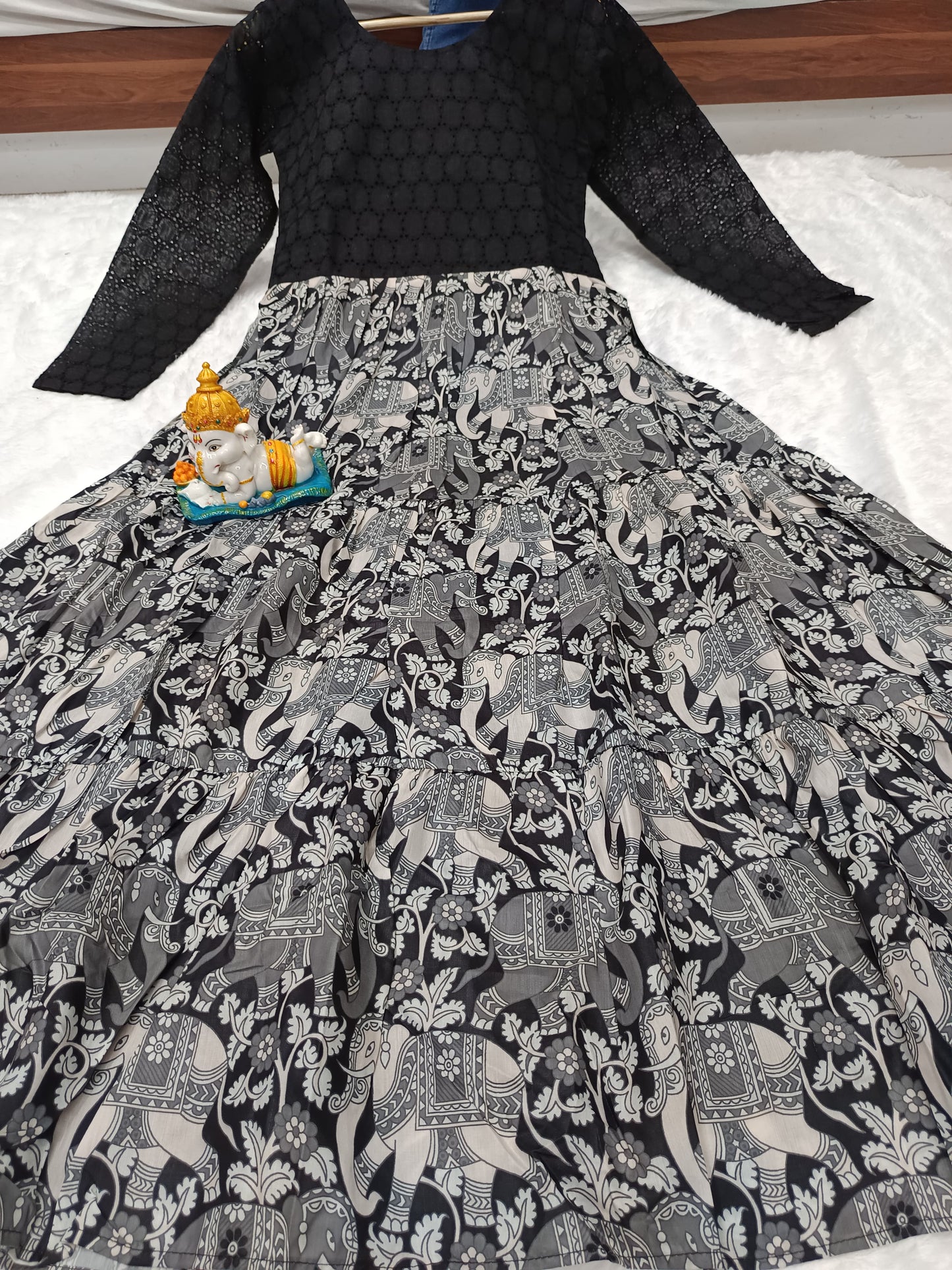 Trendy Hakoba Kalamkari Printed Gown (MAS_MC_1065_Black)