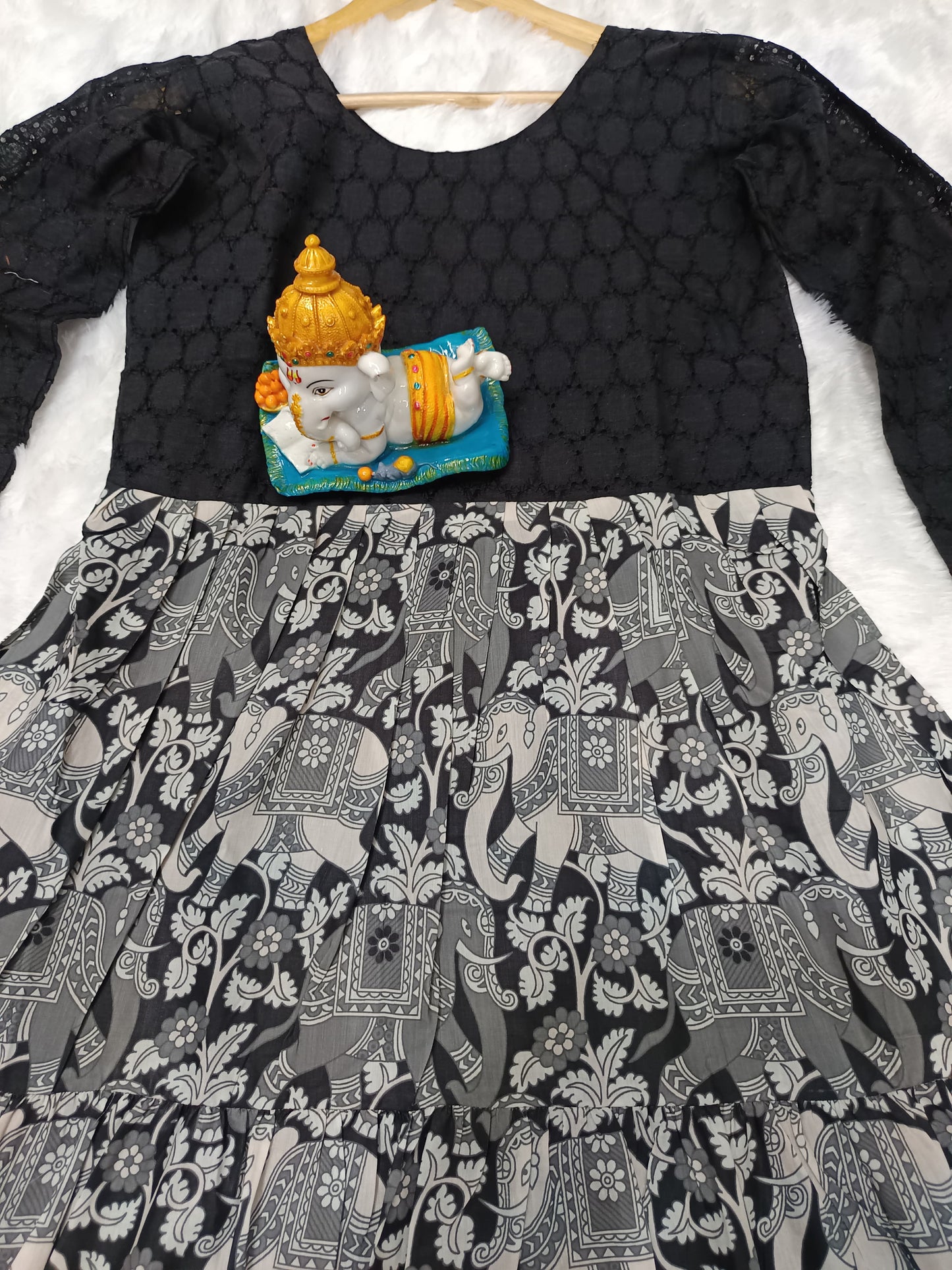 Trendy Hakoba Kalamkari Printed Gown (MAS_MC_1065_Black)