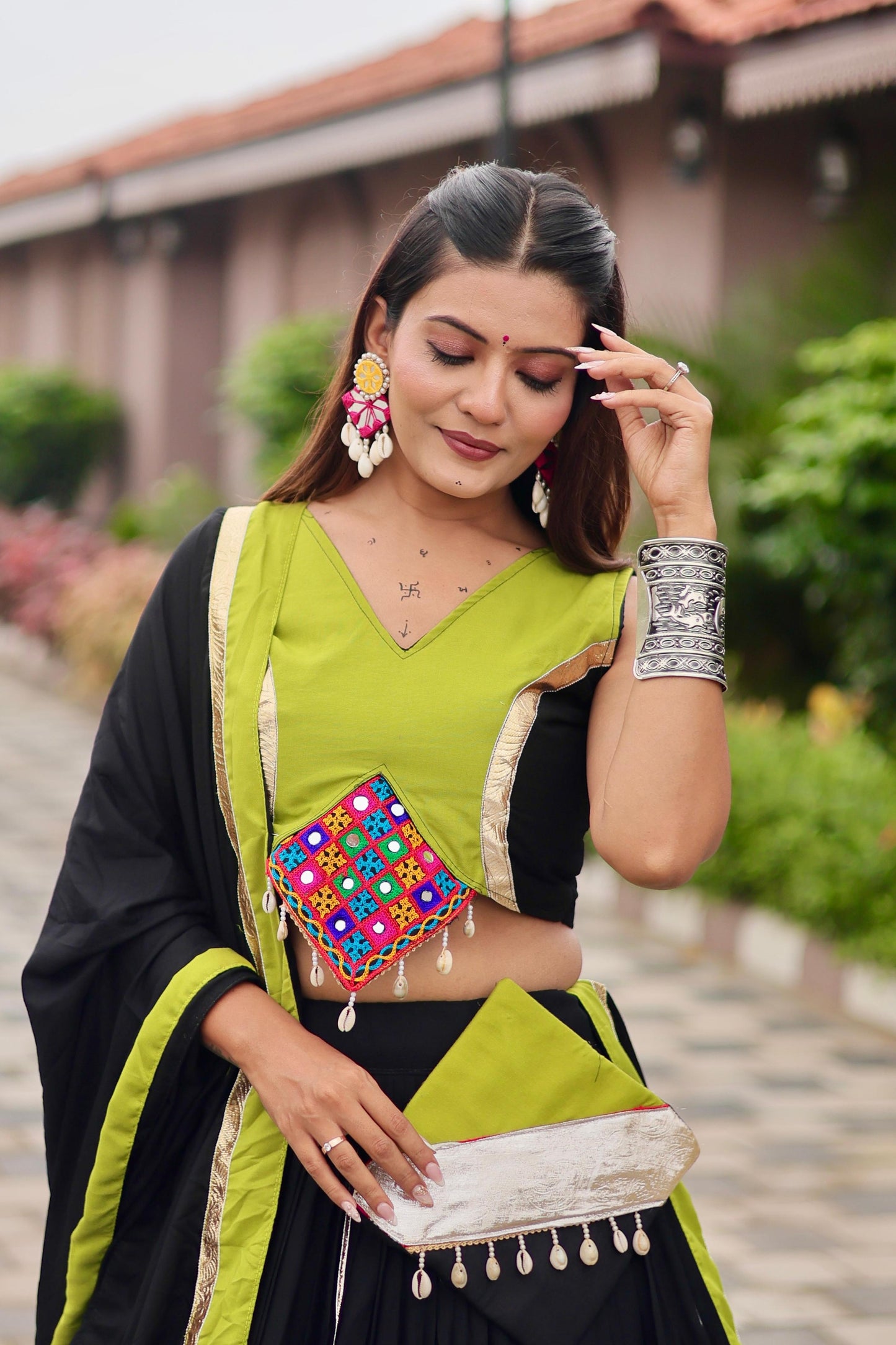Classic Navratri Special Gamthi Work Lehenga Choli ( MAS_RAM_124 )