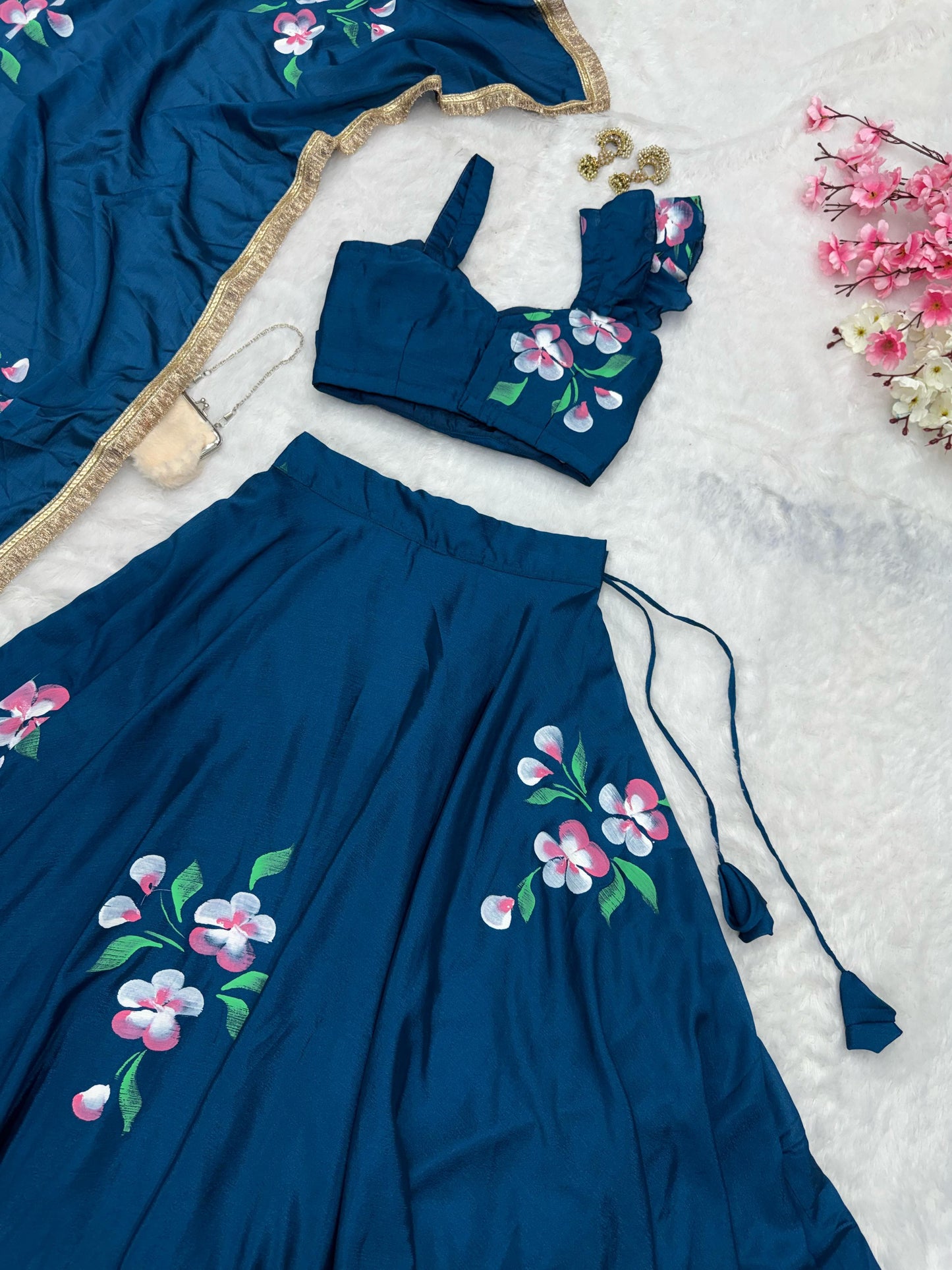 Elegant Hand Painted Crop Top With Modern Touch ( MAS_SCnx_1151 )