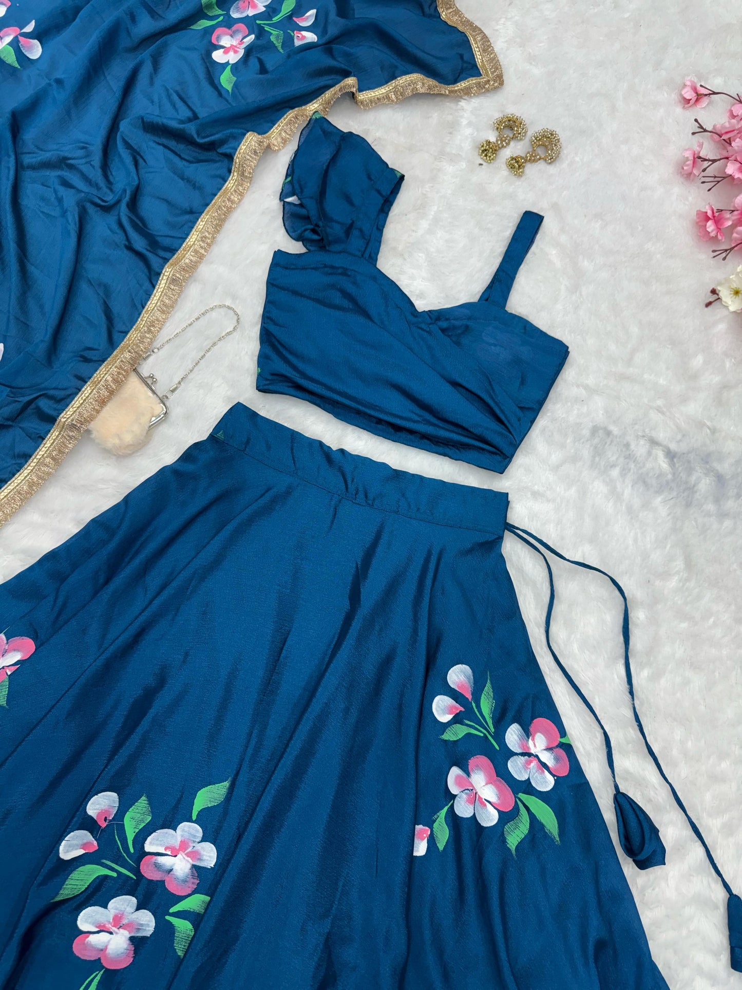 Elegant Hand Painted Crop Top With Modern Touch ( MAS_SCnx_1151 )