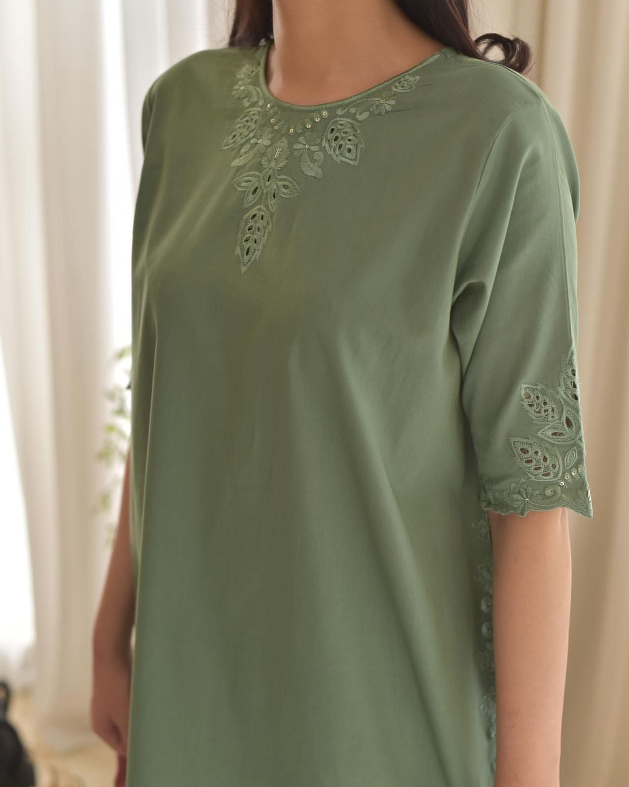 Admiring Salwar Suit With Fancy Dupatta With Embroidery Work ( MAS_VLM_275 )