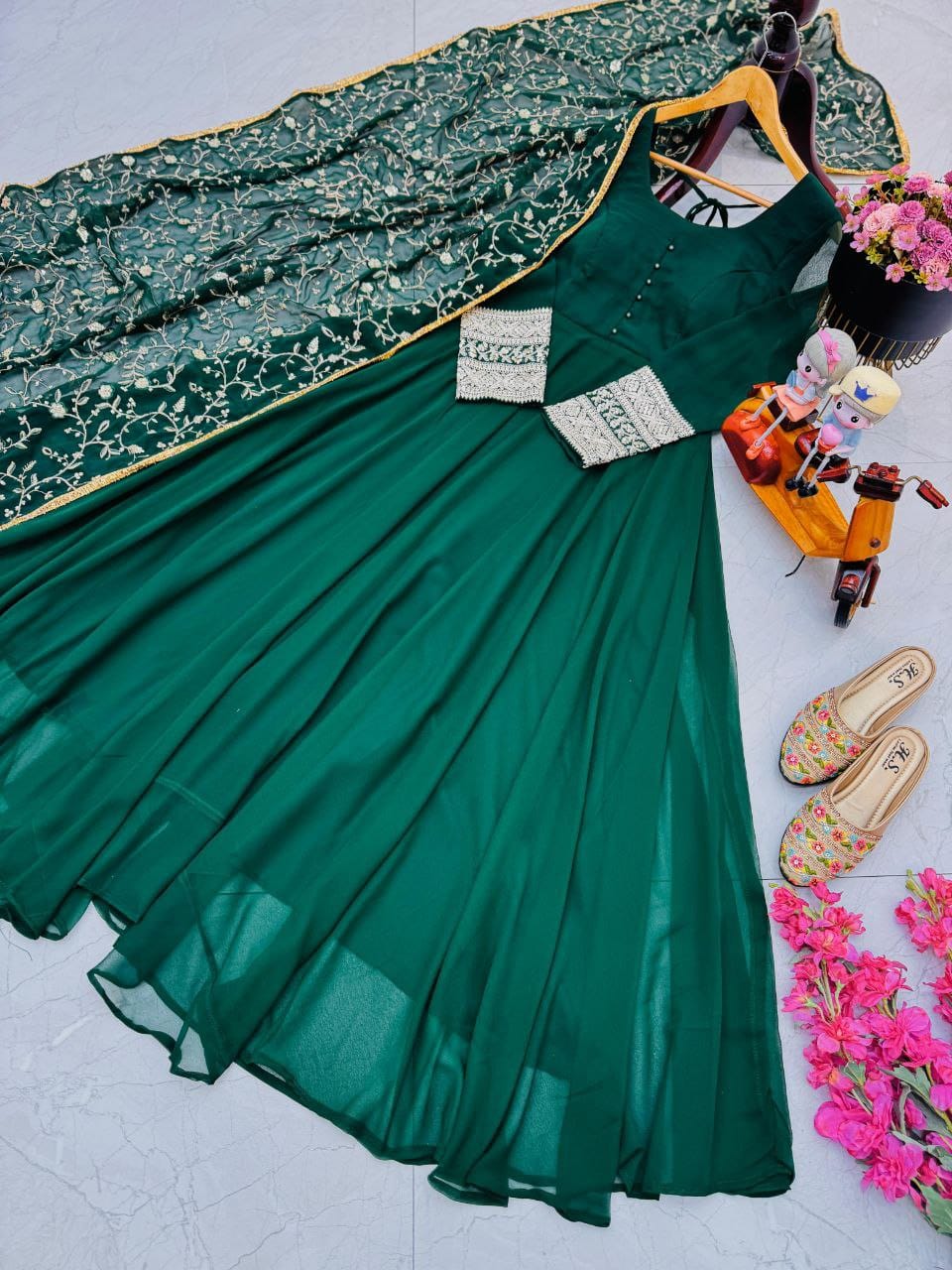 Decent Green New Designer Party Wear Gown & Dupatta Set ( MAS_ZB_5040_Green )